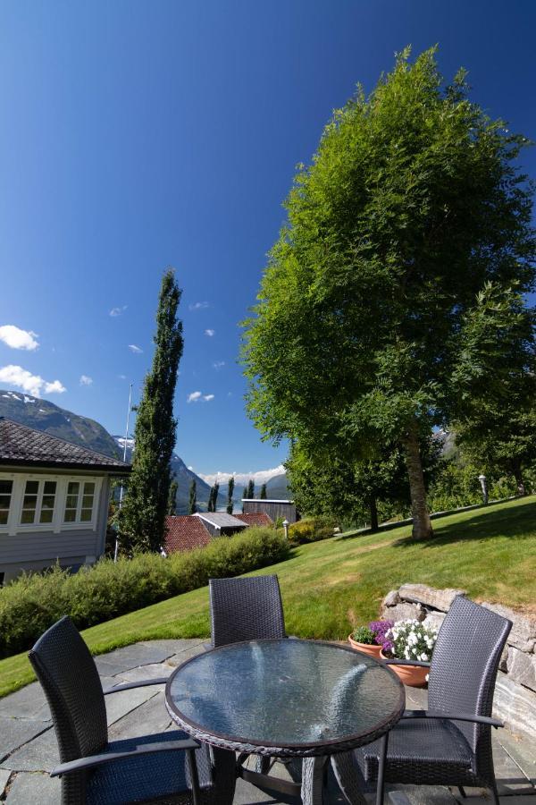 Flotunet - Anestova Stryn Dış mekan fotoğraf